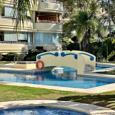 Costaquebrada By Beehive Vacances